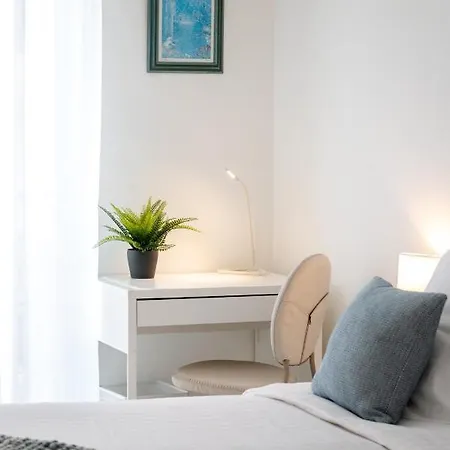 Apartmán Le Victoria - Beau 2p Avec Vue Laterale, Balcon, Piscine, Sauna Et Parking Prive Au Centre De *